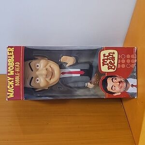 NIB Funko Mr. Bean Wacky Wobbler Bobble Head 2007